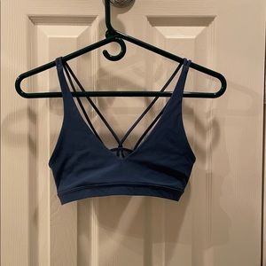 Lululemon sports bra